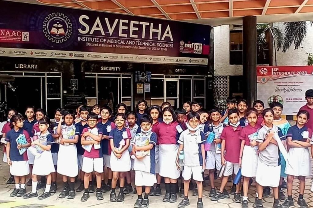 Cultivating Knowledge: Form 3 Students Educational Excursion to Saveetha Dental College at The Pupil International School